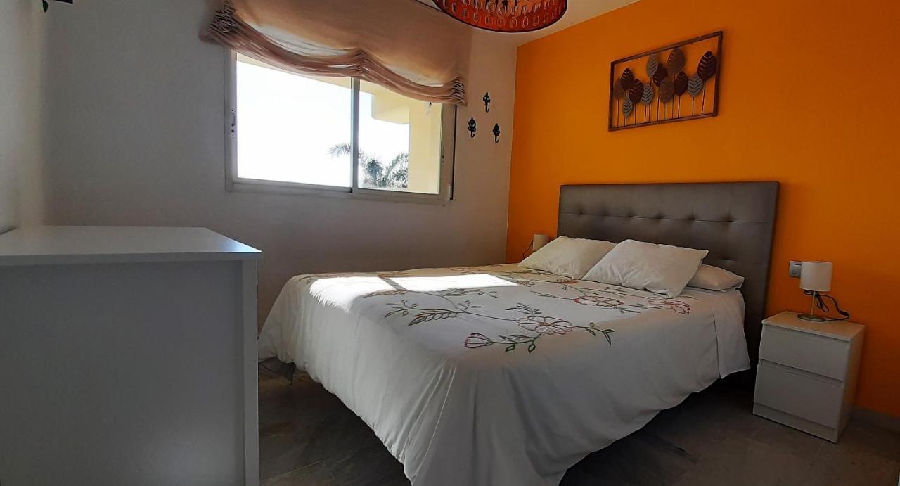 Апартаменти Fantastico Apartamento En La Carihuela Торремолінос Екстер'єр фото